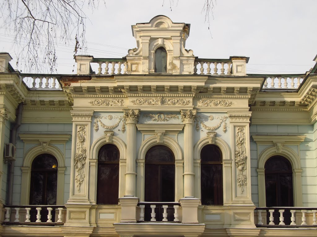 фасад інституту фізики ..