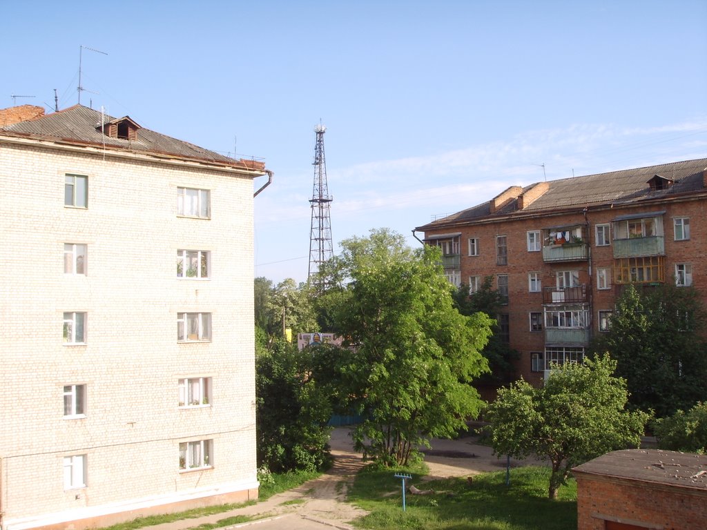 г. Шостка, двор, вышка