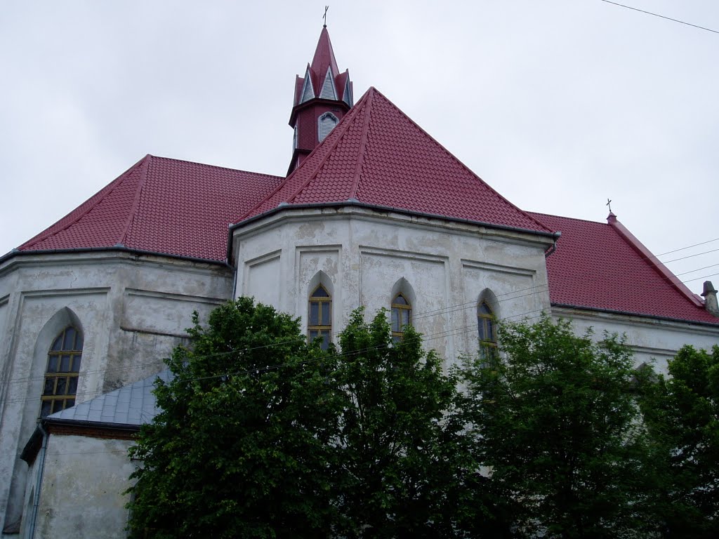 Berezhany (Ternopil Oblast, Ukraine) - Church of Nativity of Virgin Mary / Бережани (Тернопільська обл.) - Костел Різдва Діви Марії (1620 р.)