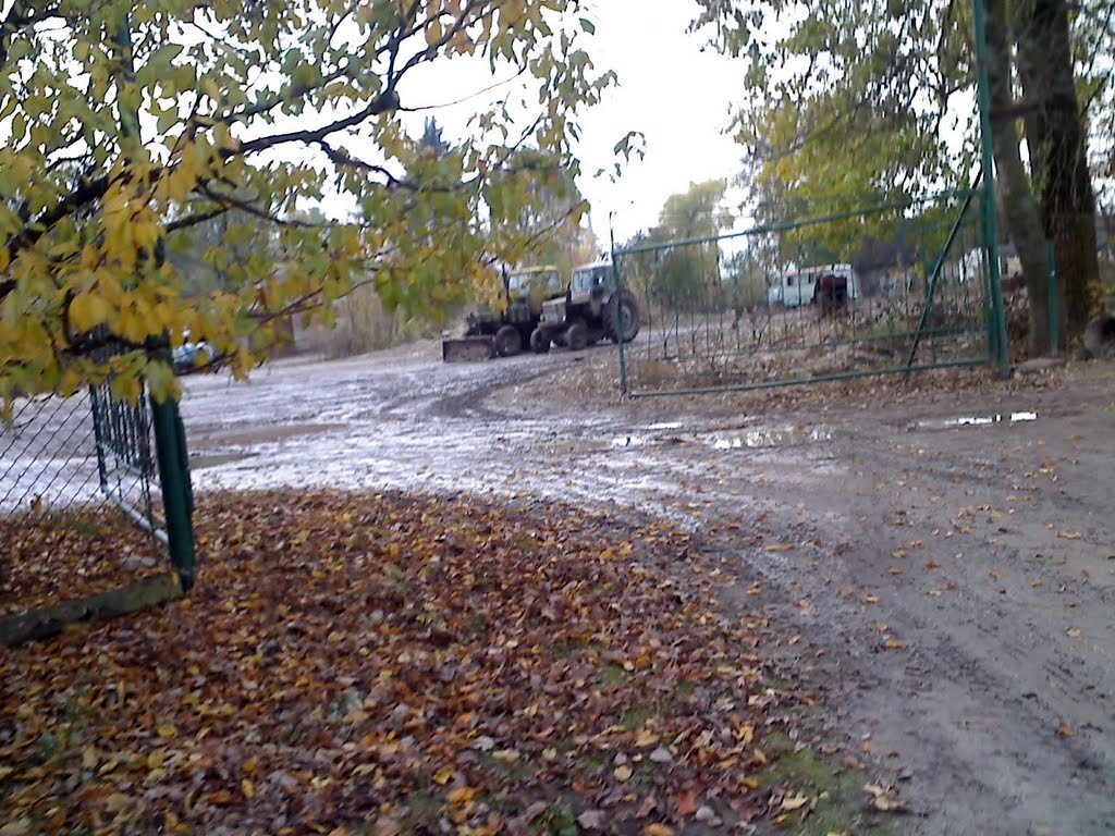 Вхід на "комунальний", вул.Лесі Українки (2009)