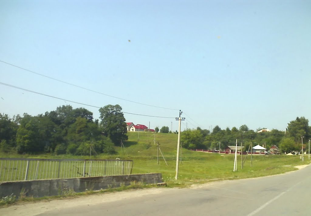 Вид з мосту на "загреблю", Великі Бірки