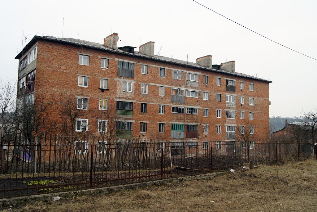Гуртожиток "Міжколгоспбуду"