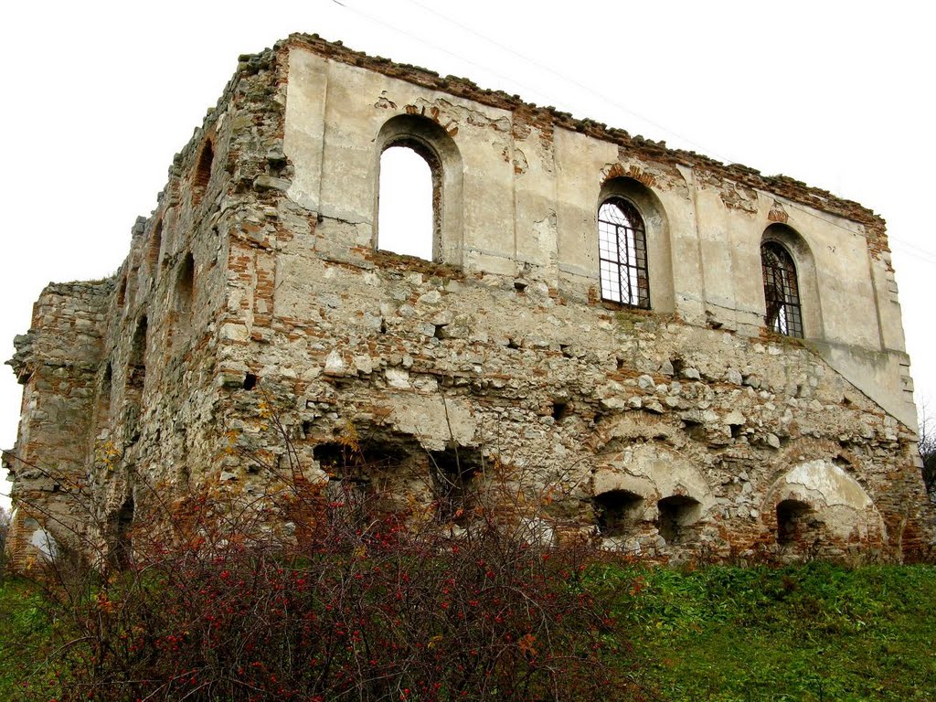 Оборонна синагога XVII ст. с. Гримайлів./ Defensive synagogue XVII