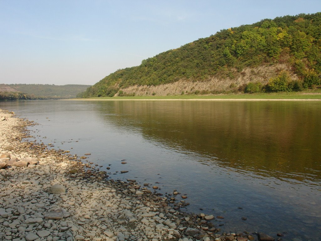 Dnister river, Днестр в Добровлянах