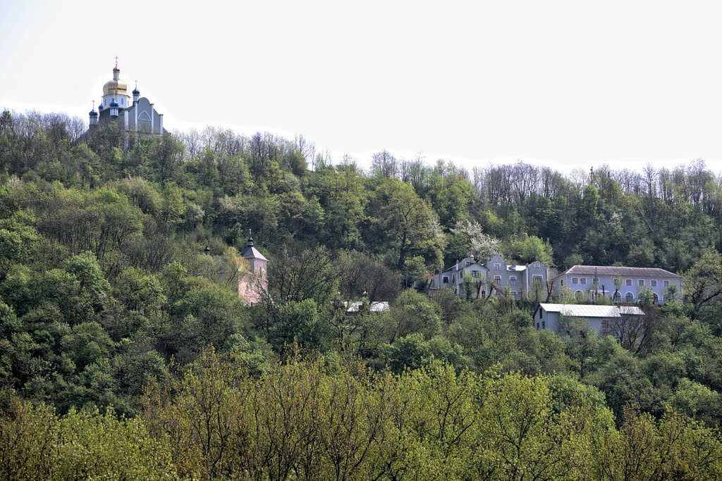 Khreschatyk, St.John the Divine monastery