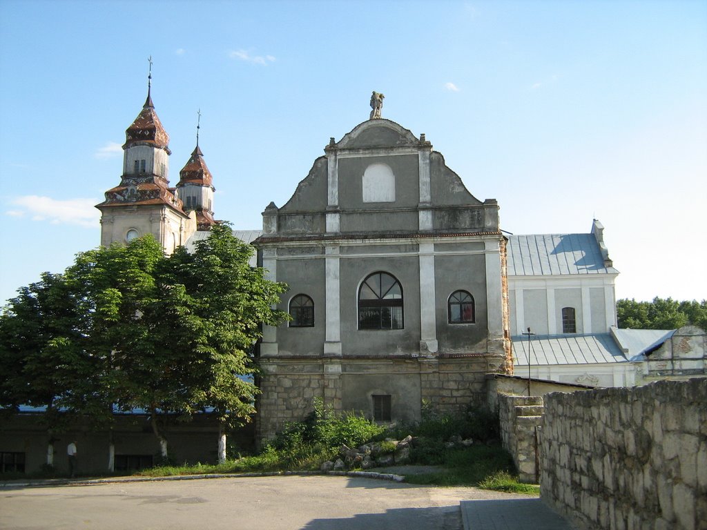►Костел в Збаражі