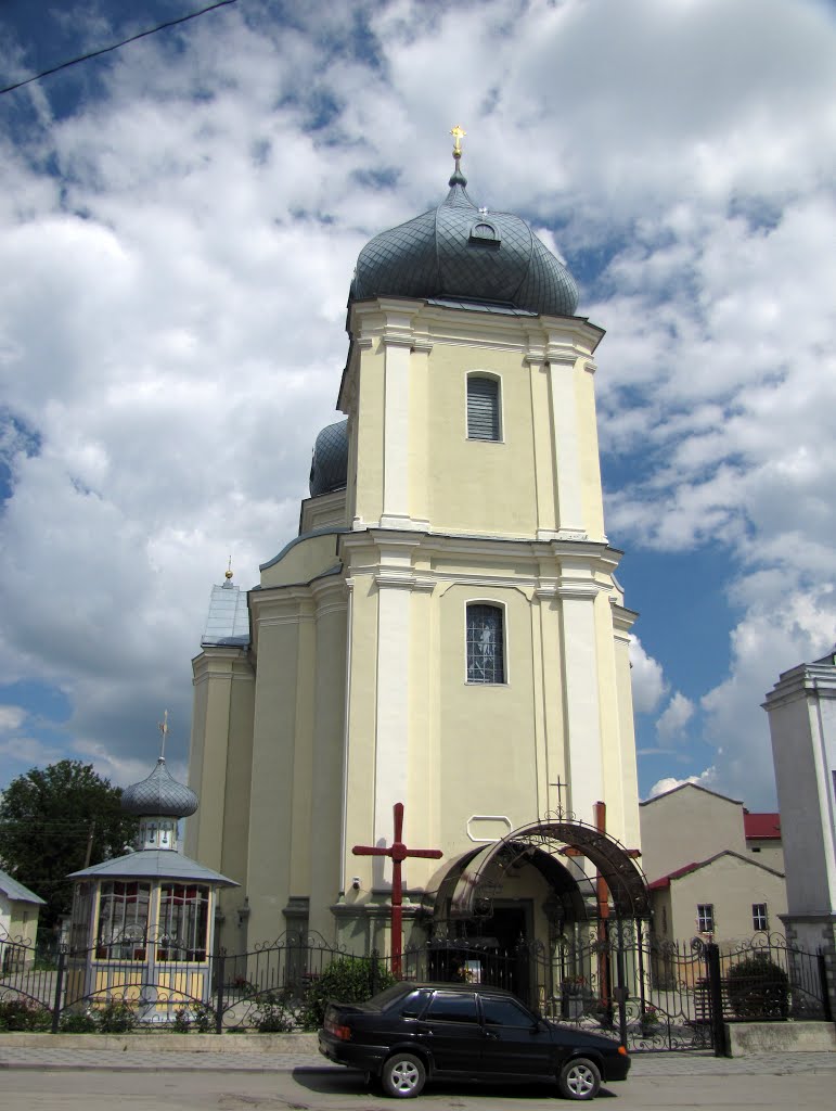 Збараж. Церковь Воскресения Христового (УГКЦ)
