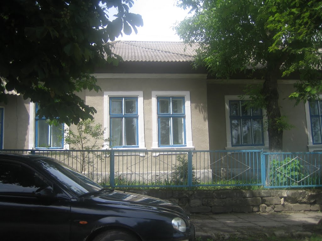 Зборівська поліклініка (06/2009)