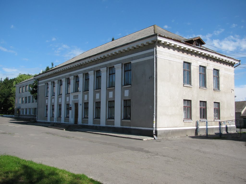 Школа мистецтв/School of arts