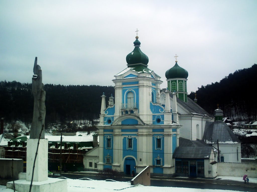 Колишній францисканський монастир, тепер Миколаївський собор 1636 рік