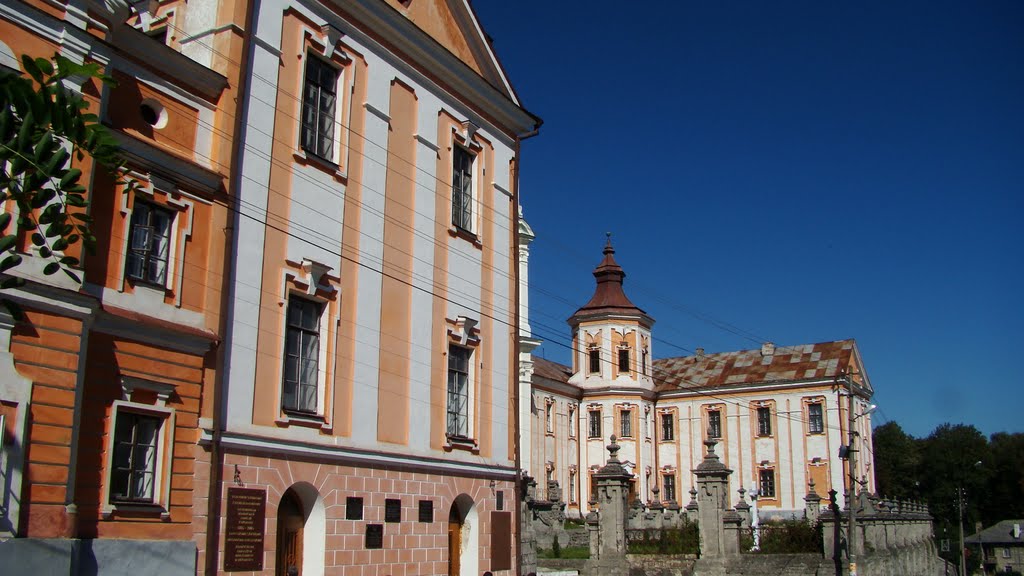 Krzemieniec - Liceum Krzemienieckie zwane " Atenami Wołyńskimi"  info  com  1