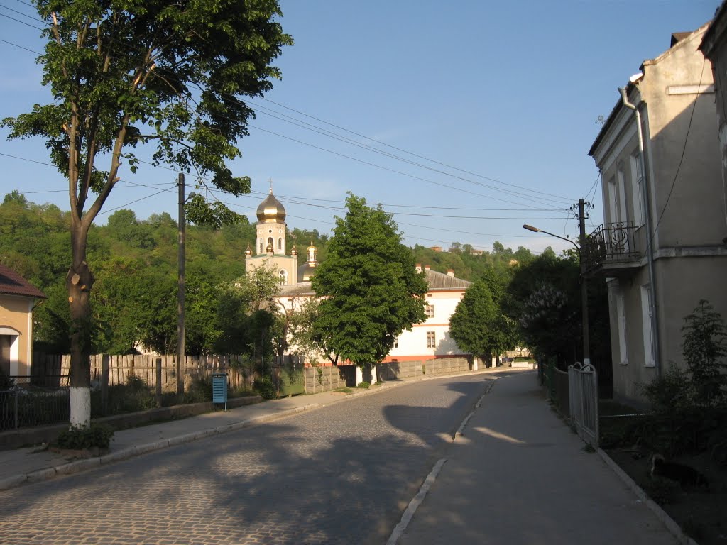 вул. Залізнична