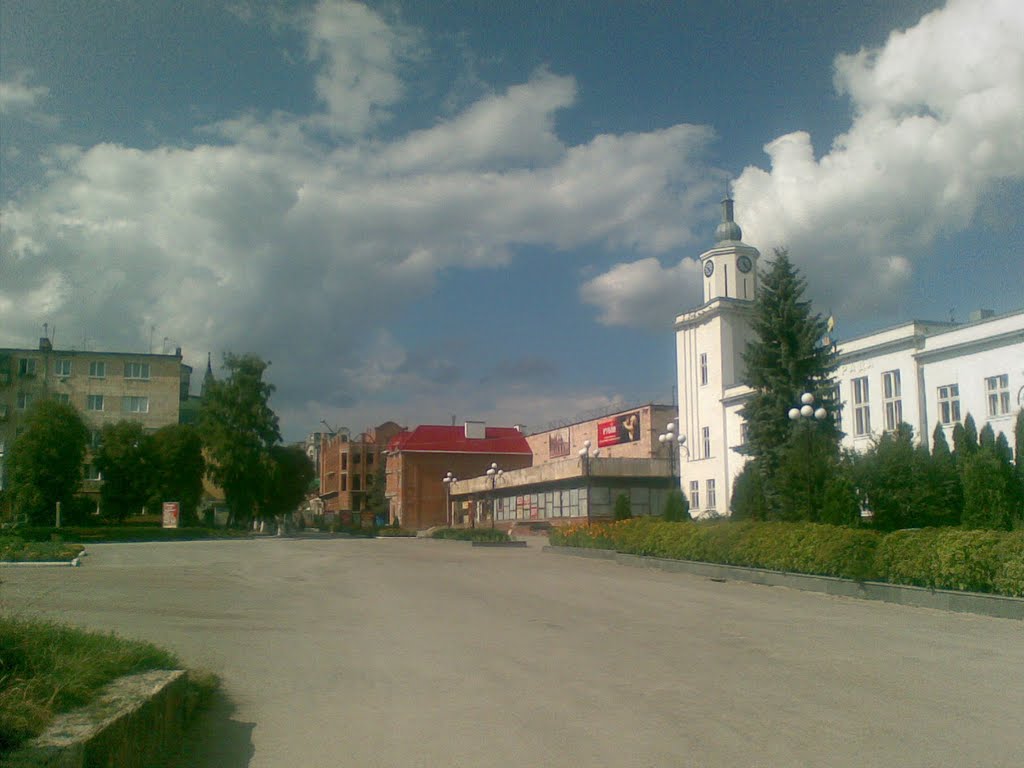 Площа  Чорткова vchortkovi.in