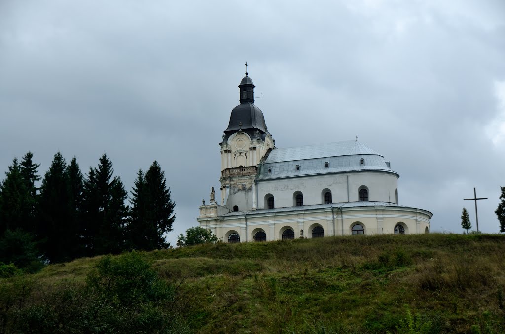Костел святої Трійці у Микулинцях
