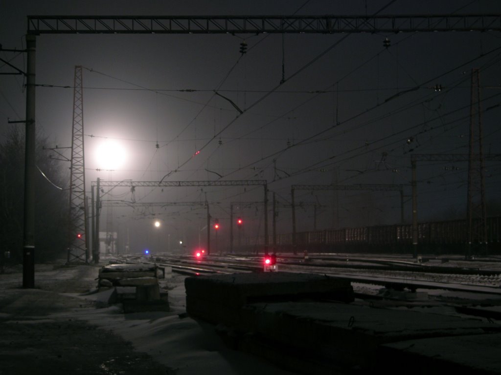 ЖД Вокзал ночью 18.12.2009 2