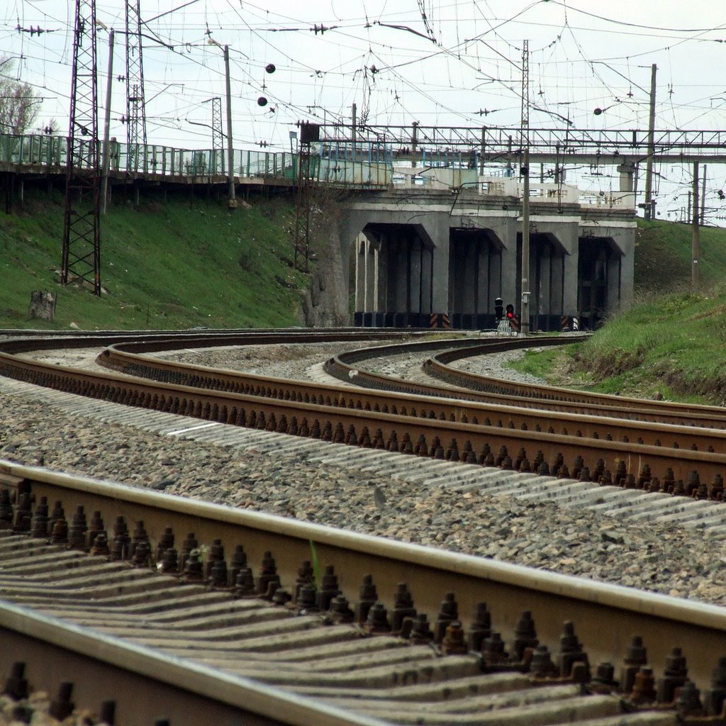 Overpass. Apr 2009