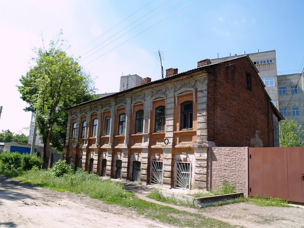 Краснодонский переулок, 6