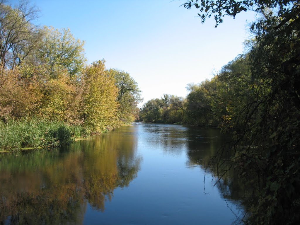 Ukraine/Украина. Kharkiv region/Харьковская область. Zmiev district/Змиевской район. Seversky Donets River/Река Северский Донец