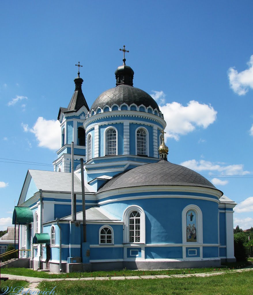 Вознесенский храм в пгт Золочев