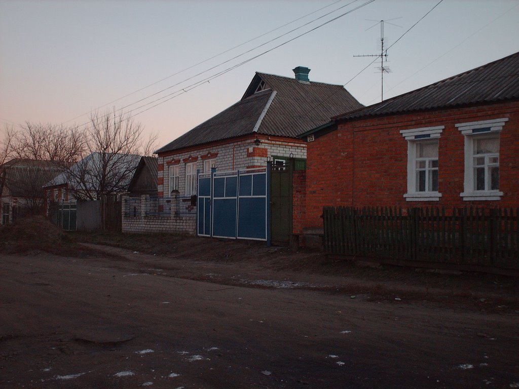 П,Комунаров