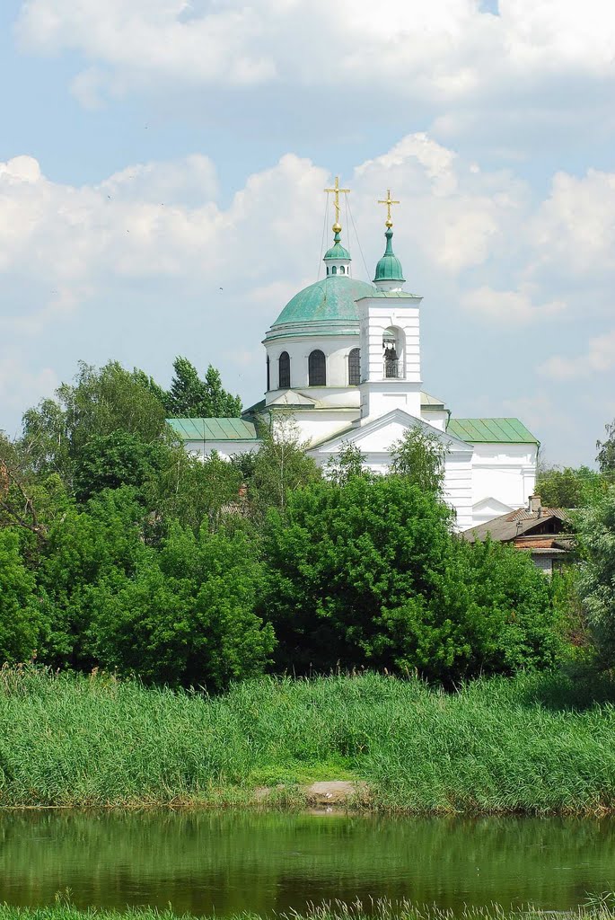 Вид на церковь