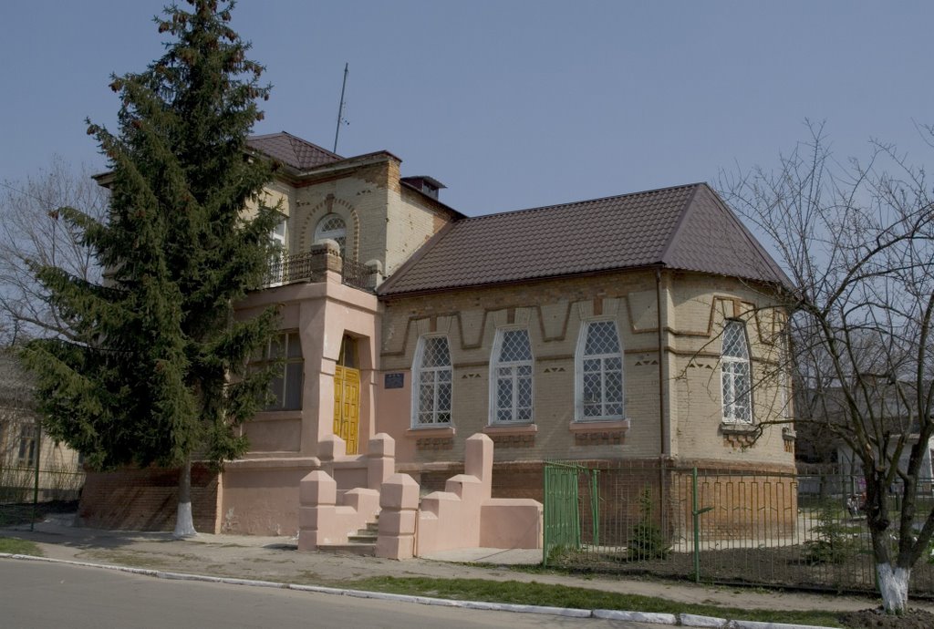 Бывший дом пионеров