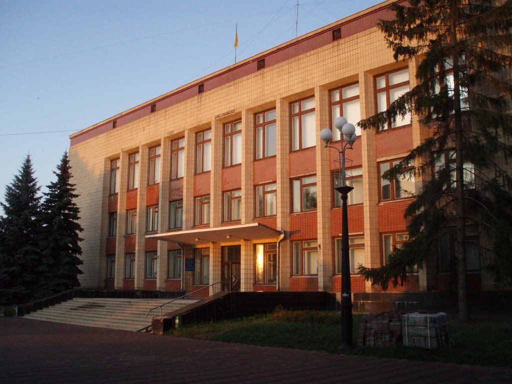 Красноградская районная государственная администрация