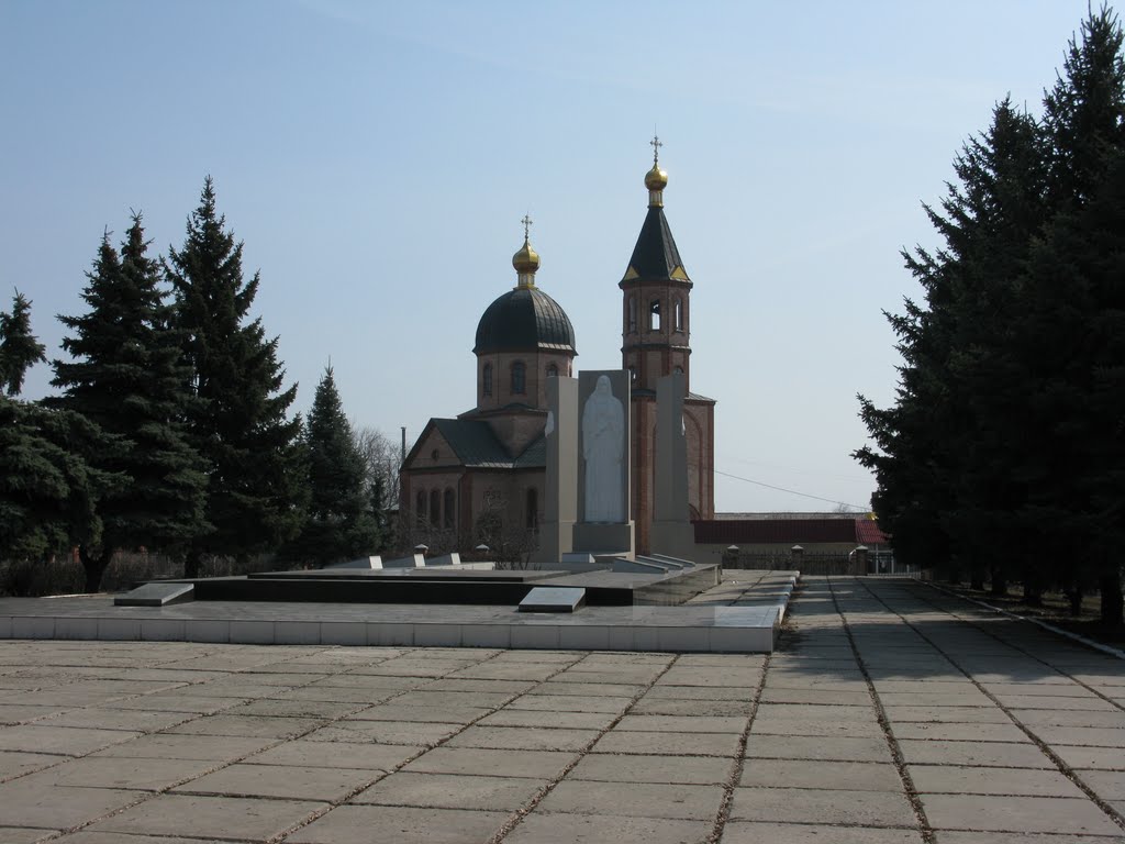 Братская могила 02-04-2011