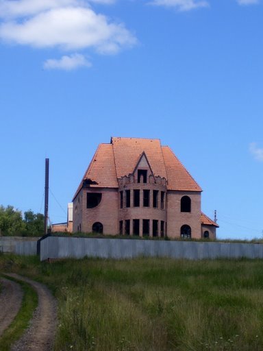 Недостроенная дача