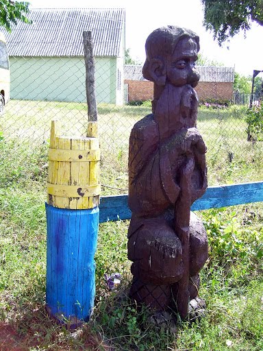 возле колодца