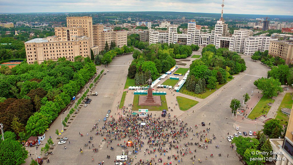 Аэрофотосъемка Харькова. Велодень на площади Дзержинского (P1510376)