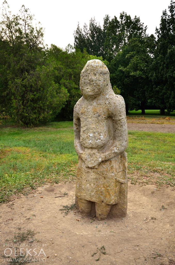 Cumanian statue
