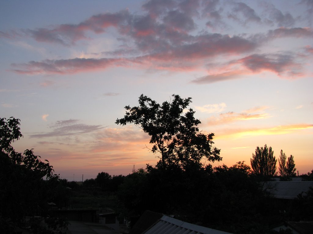 Закат в Генгорке / Sunset at Genicheskaya Gorka.