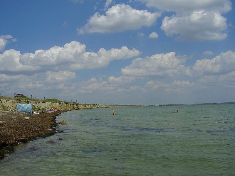 Геническ, пляж