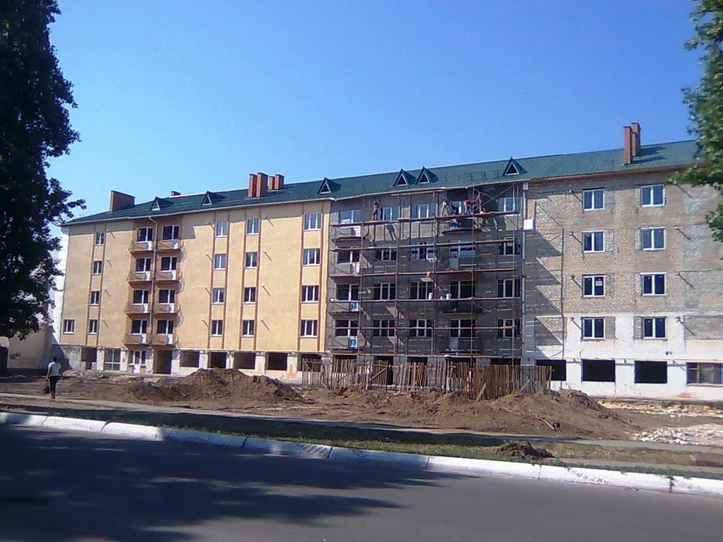 Перепилювання гуртожитку