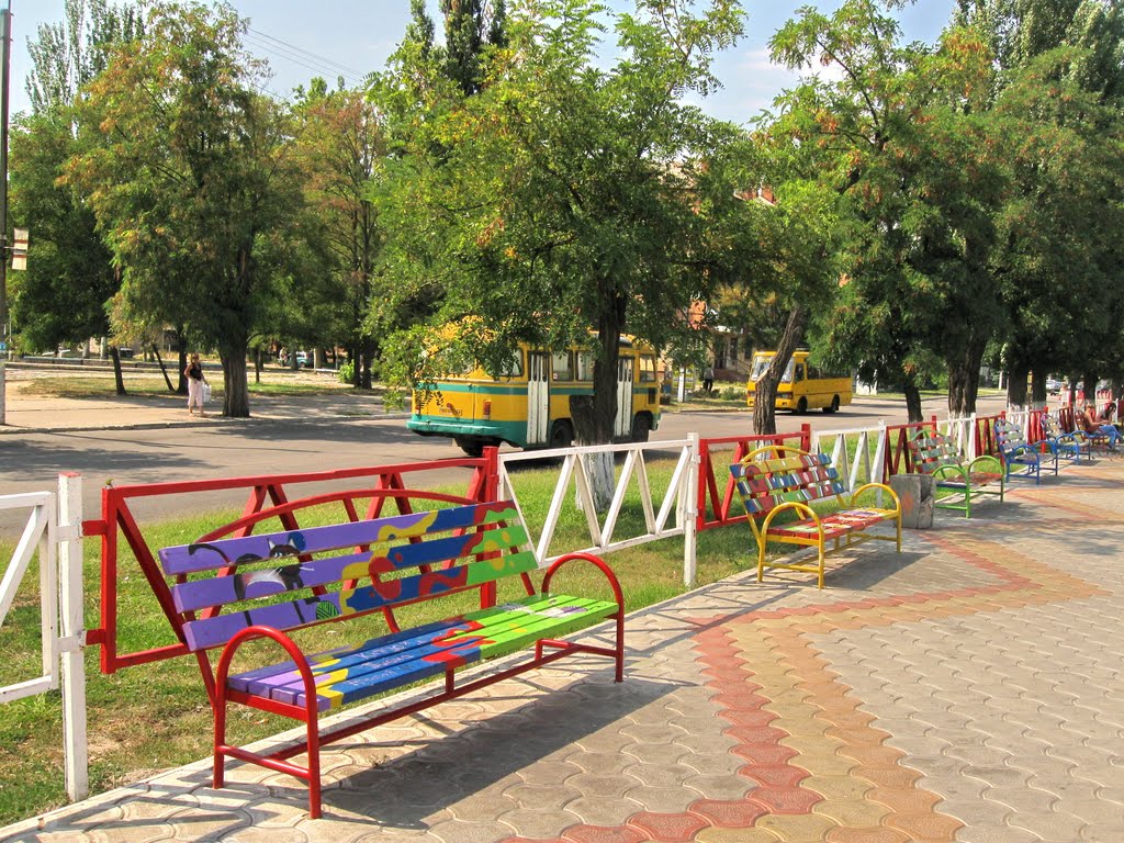 Весёлые скамейки