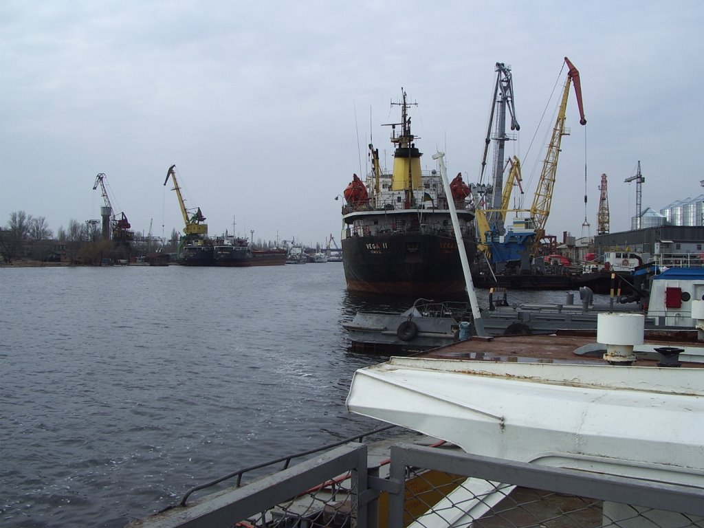 port of cherson, dnepr river