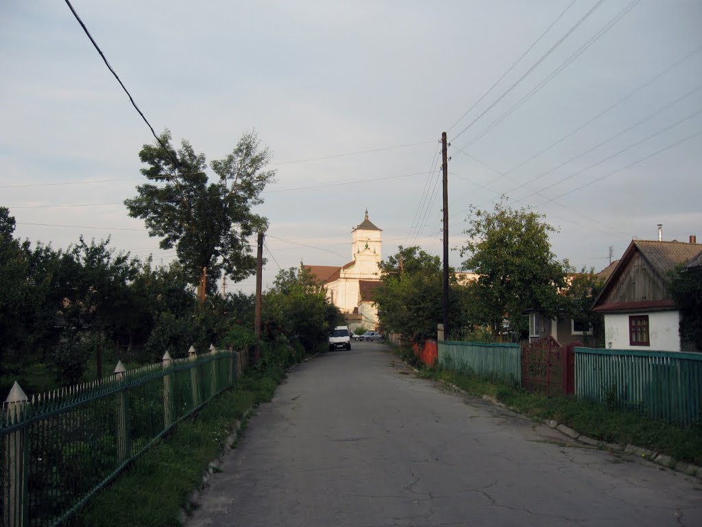 вулиця до бернардинського монастиря (тепер там вязниця)
