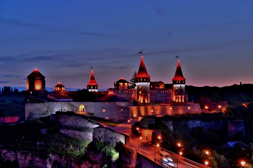 Kamenetz-Podolsky.Old fortress at evening