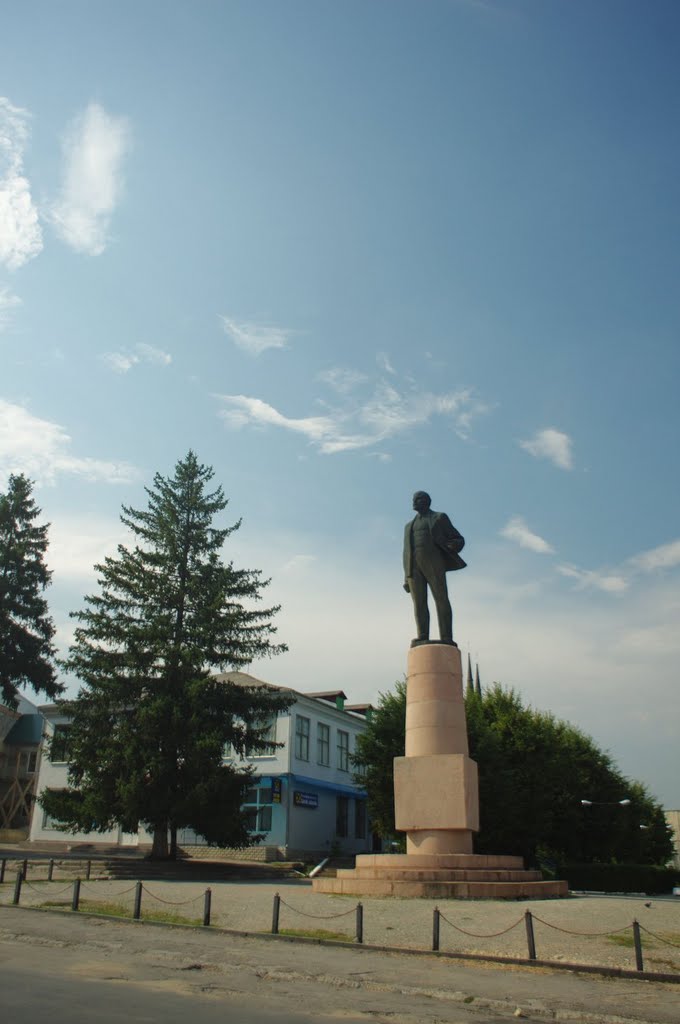 Nova Ushytsia and Brailivka