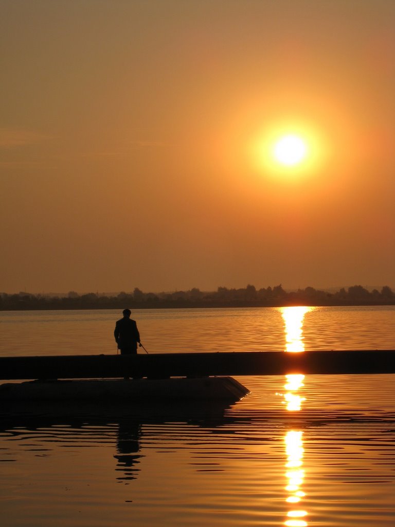 Sunrise, far from Netishin