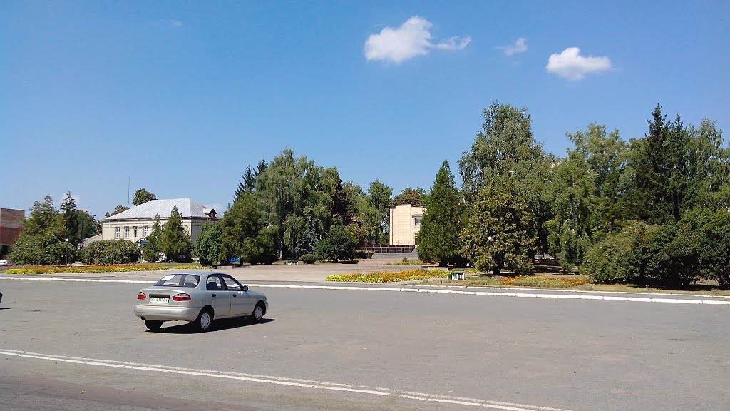 Площа миру