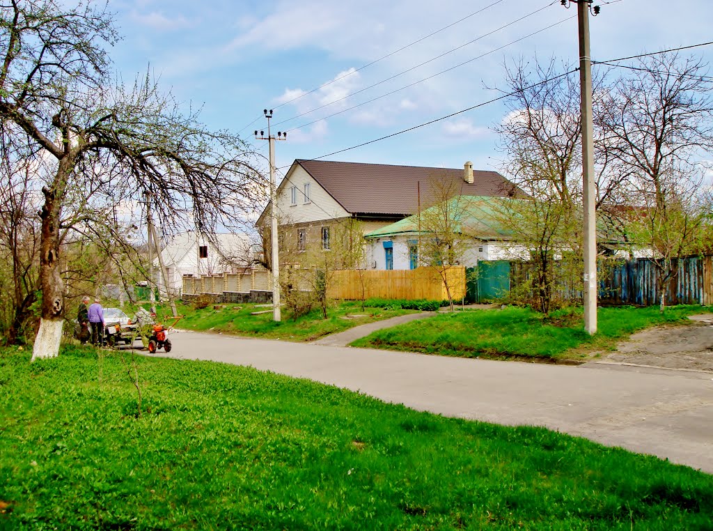 24.04.2012 14:03  Улица Энгельса, 168.