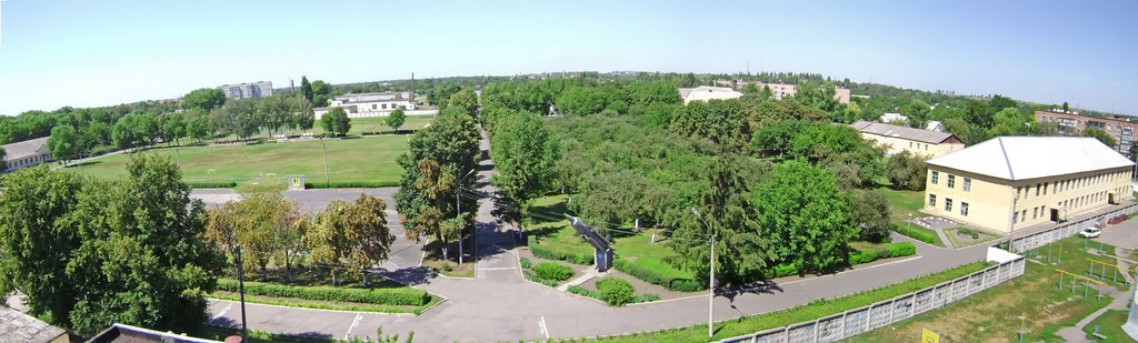 Вид с крыши на ВЧ (август 2008)