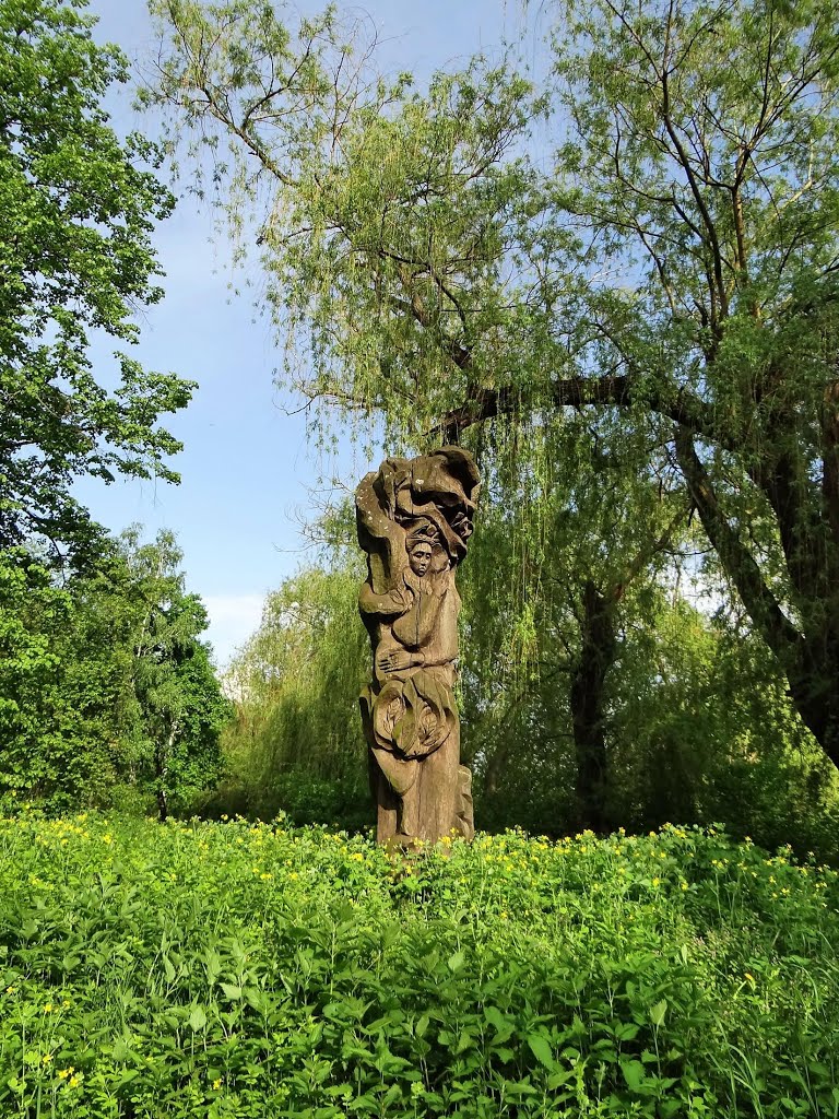 Камянка - деревяна скульптура, Kamianka - wood sculpture