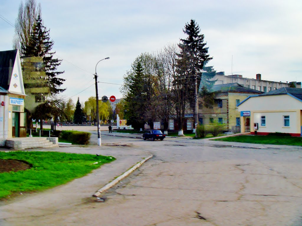 23.04.2012 18:00  Дорога Р04. У центральной части города.