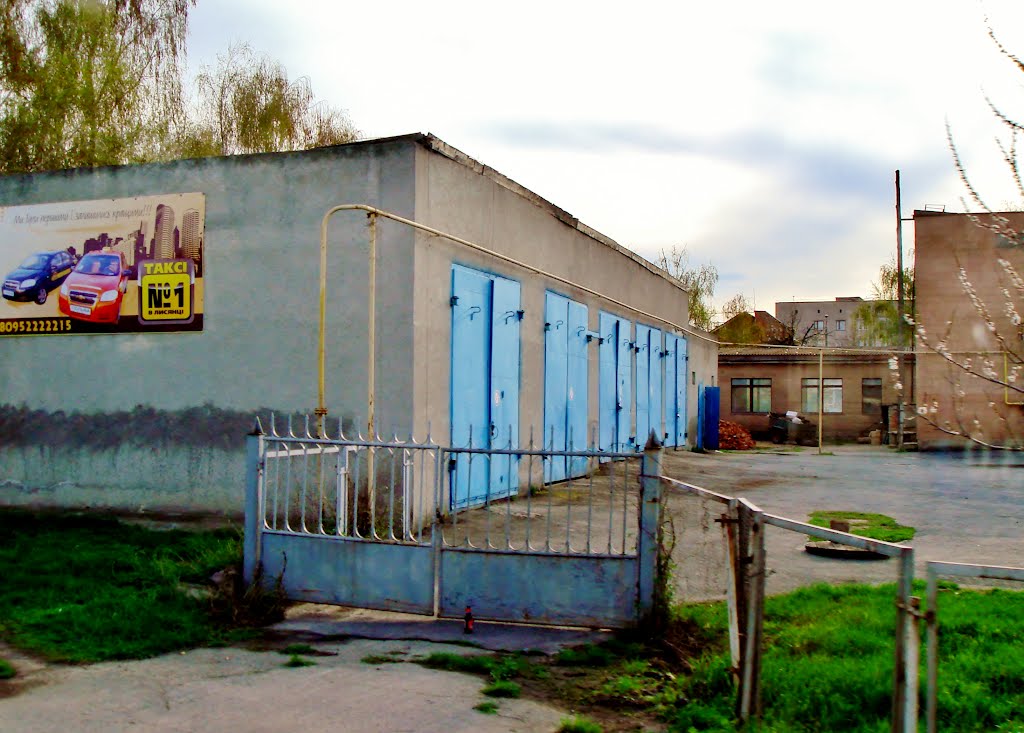 23.04.2012 18:00  Дорога Р04. Гаражи.