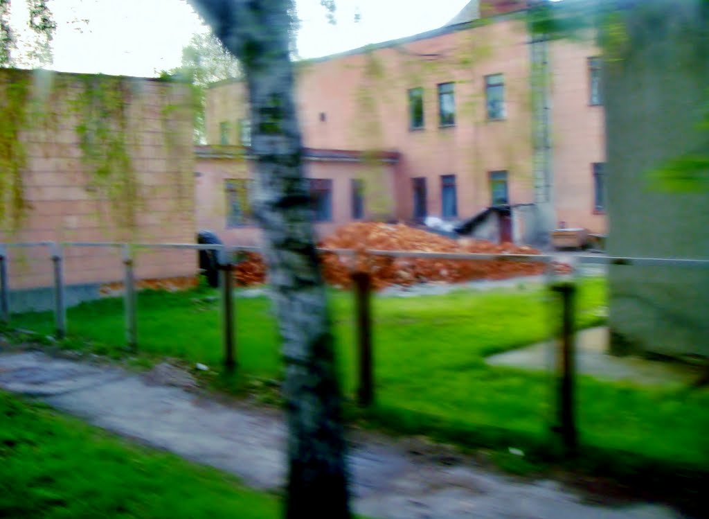 23.04.2012 18:00  Дорога Р04. По Лысянским улицам.