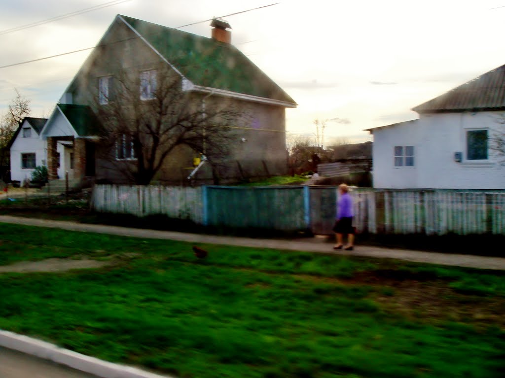 23.04.2012 18:03  Дорога Р04. Подъем дороги в пгт Лысянка в сторону с.Орлы.