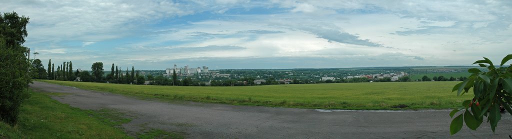 Украина.Тальное. Панорама.